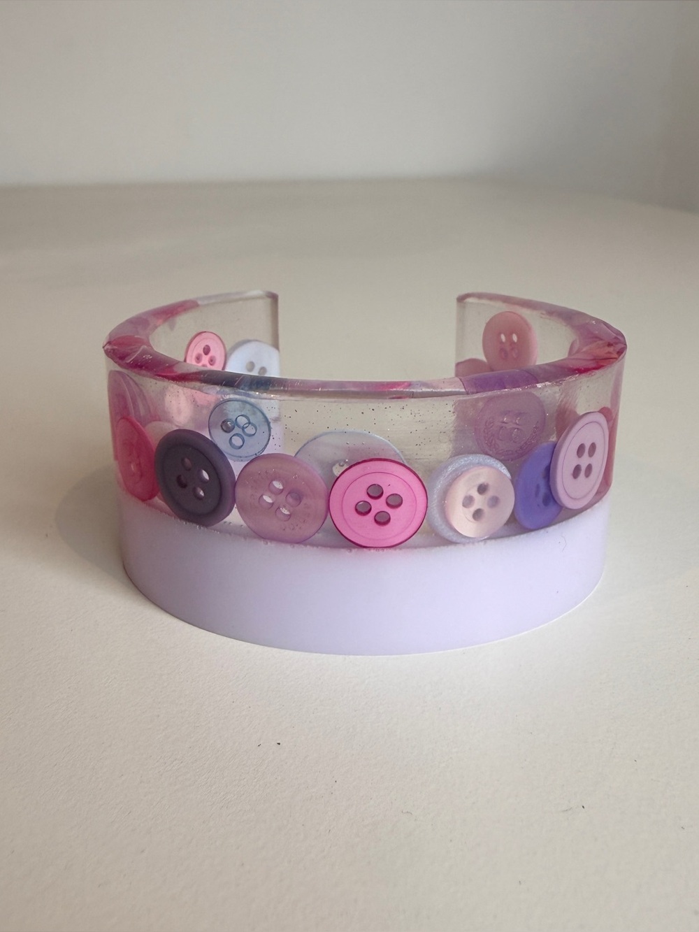 Purple buttons cuff
